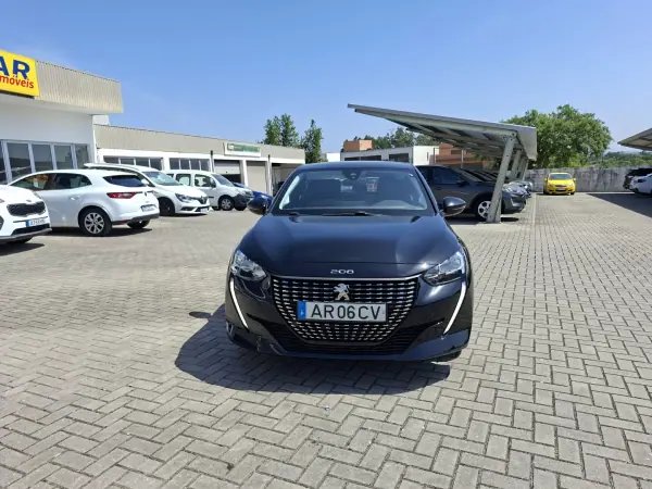 Peugeot 208 2022 - 13850 EUR, 75000 km - AUTO.MOTO.pt - 75000km - foto 3 de 28