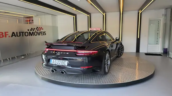 Porsche 991 2016 - 109500 EUR, 62318 km - AUTO.MOTO.pt - 62318km - foto 18 de 60