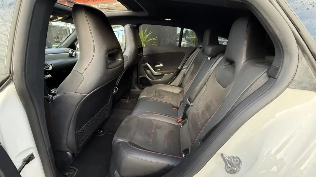 Mercedes-Benz CLA 220 2020 - 31990 EUR, 149000 km - AUTO.MOTO.pt - 149000km - foto 20 de 37