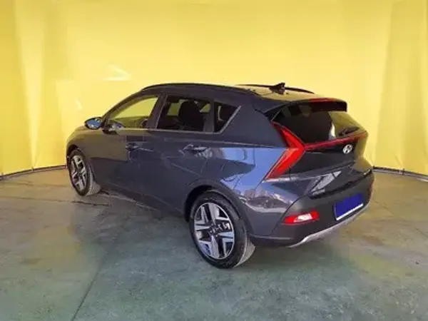 Hyundai Bayon 2023 - 18250 EUR, 31750 km - AUTO.MOTO.pt - 31750km - foto 2 de 10