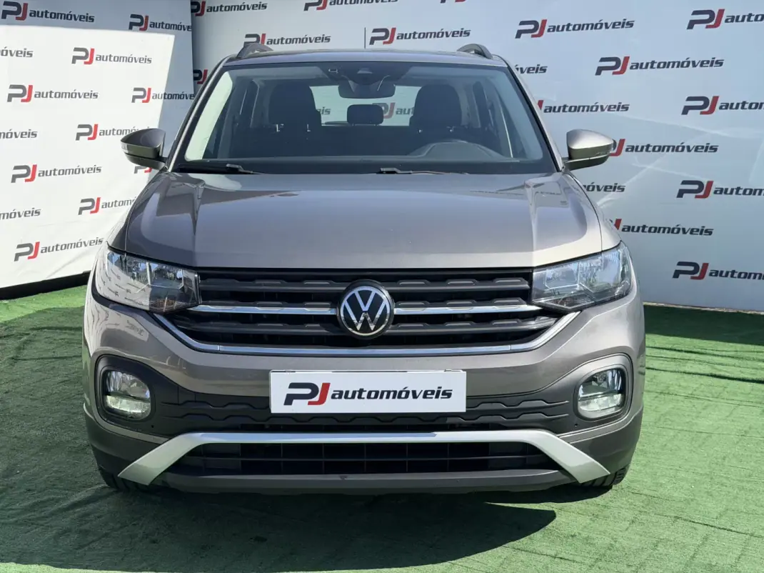 Volkswagen T-Cross 2021 - 17990 EUR, 55000 km - AUTO.MOTO.pt - 55000km - foto 2 de 10