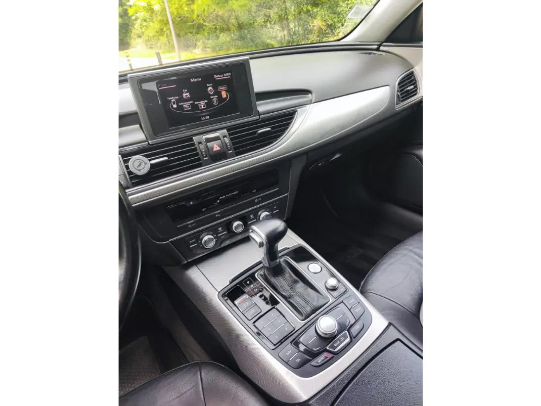 Audi A6 Avant 2012 - 12500 EUR, 280000 km - AUTO.MOTO.pt - 280000km - foto 11 de 28