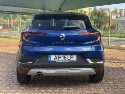 Renault Captur 2021 - 17900 EUR, 56795 km - AUTO.MOTO.pt - 56795km - foto 6 de 18