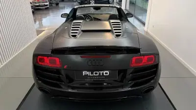 Audi R8 Spyder 2012 - 119990 EUR, 88858 km - AUTO.MOTO.pt - 88858km - foto 8 de 24