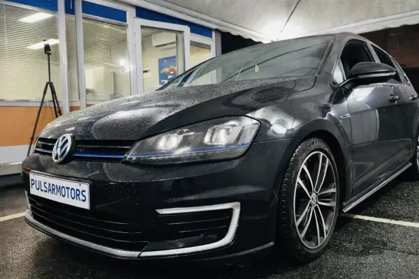 Volkswagen Golf 2016 - 17900 EUR, 146745 km - AUTO.MOTO.pt - 146745km - foto 5 de 8