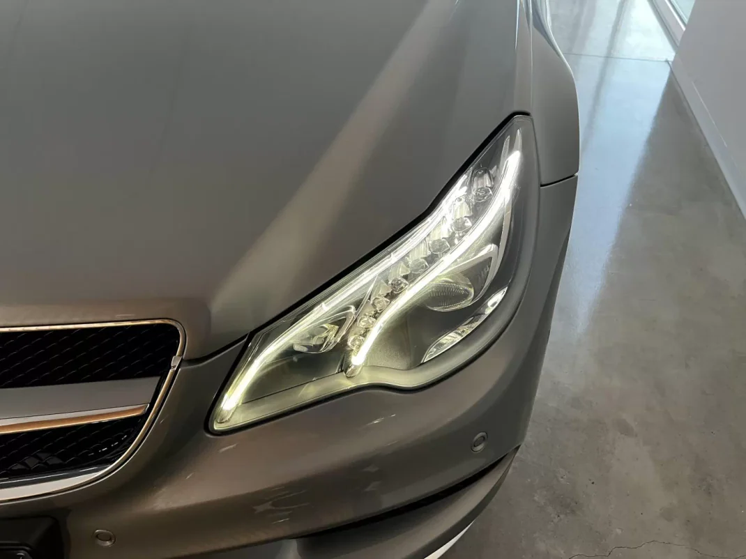 Mercedes-Benz E 220 2015 - 24999 EUR, 161900 km - AUTO.MOTO.pt - 161900km - foto 71 de 135