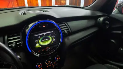 MINI One 2016 - 11850 EUR, 153106 km - AUTO.MOTO.pt - 153106km - foto 24 de 51