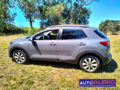 Kia Stonic 2024 - 17950 EUR, 40000 km - AUTO.MOTO.pt - 40000km - foto 4 de 18