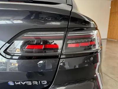 Volkswagen Arteon Shooting Brake 2021 - 23500 EUR, 168600 km - AUTO.MOTO.pt - 168600km - foto 124 de 144