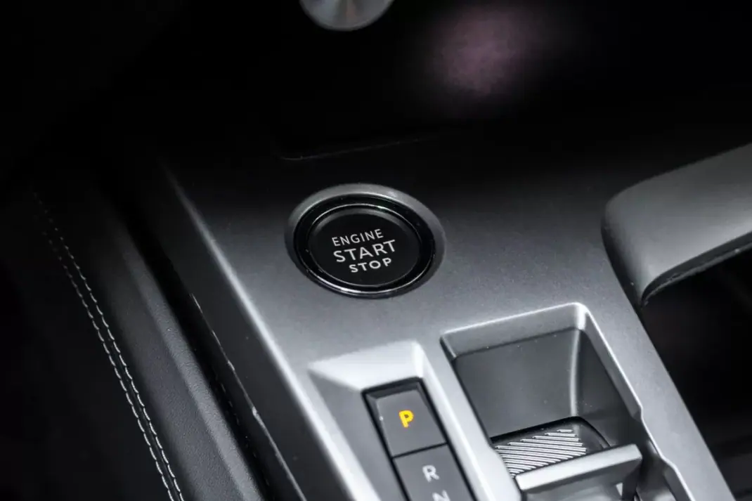 Peugeot 308 SW 2023 - 23790 EUR, 59725 km - AUTO.MOTO.pt - 59725km - foto 24 de 45