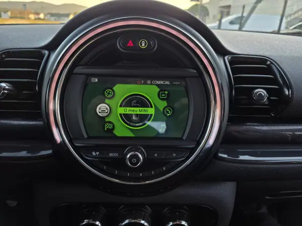 MINI Clubman 2018 - 15990 EUR, 184000 km - AUTO.MOTO.pt - 184000km - foto 34 de 42