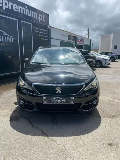 Peugeot 308 2021 - 15200 EUR, 92693 km - AUTO.MOTO.pt - 92693km - foto 3 de 24