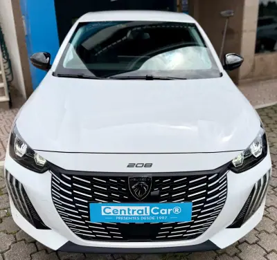 Peugeot 208 2024 - 15950 EUR, 24000 km - AUTO.MOTO.pt - 24000km - foto 4 de 30