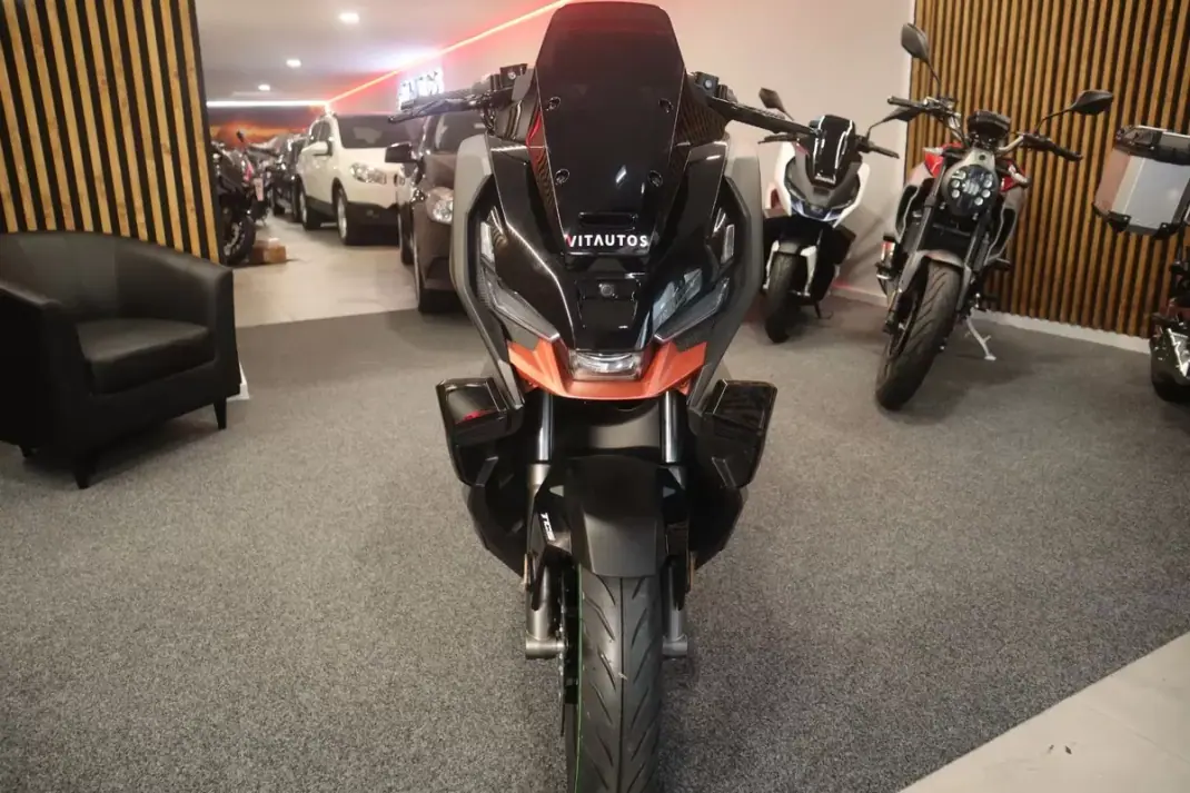 2026 - 2990 EUR, 1 km - AUTO.MOTO.pt - 1km - foto 23 de 27
