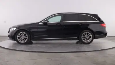Mercedes-Benz C 220 2018 - 23999 EUR, 157121 km - AUTO.MOTO.pt - 157121km - foto 13 de 14