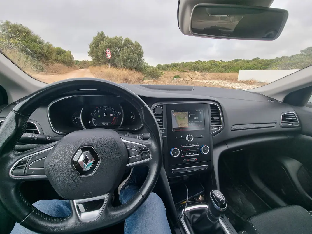 Renault Mégane 2017 - 10500 EUR, 136169 km - 136169km - foto 7 de 8