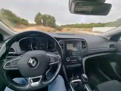 Renault Mégane 2017 - 10500 EUR, 136169 km - 136169km - foto 7 de 8