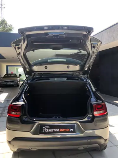 Citroën C4 Cactus 2014 - 9900 EUR, 167000 km - 167000km - foto 21 de 21