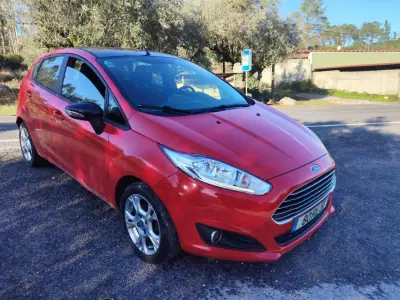 Ford Fiesta 2016 - 7950 EUR, 186200 km - AUTO.MOTO.pt - 186200km - foto 4 de 8