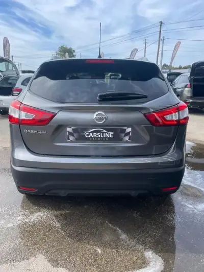 Nissan Qashqai 2017 - 16900 EUR, 127274 km - AUTO.MOTO.pt - 127274km - foto 3 de 26