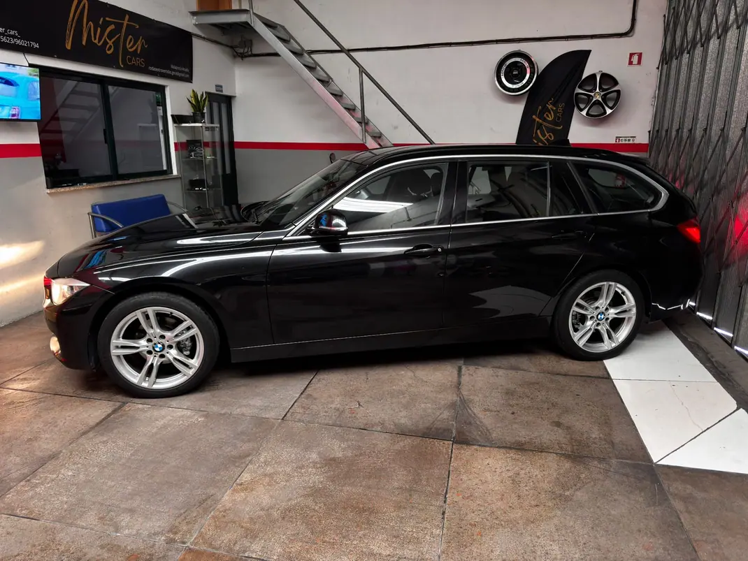 BMW 318 2013 - 15750 EUR, 214000 km - 214000km - foto 13 de 15