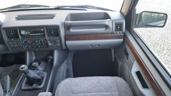 Land Rover Range Rover 1996 - 35500 EUR, 143108 km - AUTO.MOTO.pt - 143108km - foto 16 de 49