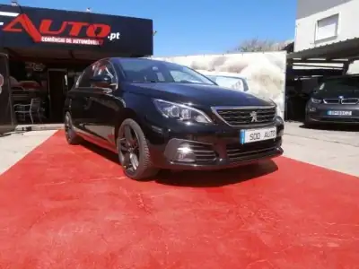Peugeot 308 2019 - 15250 EUR, 160913 km - AUTO.MOTO.pt - 160913km - foto 3 de 37