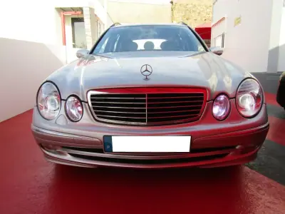 Mercedes-Benz E 270 2003 - 9949 EUR, 259100 km - 259100km - foto 7 de 19