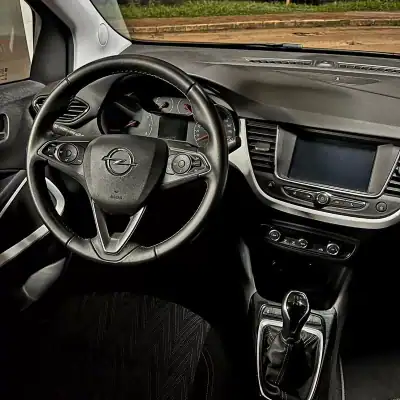 Opel Crossland X 2020 - 13350 EUR, 32238 km - AUTO.MOTO.pt - 32238km - foto 10 de 21