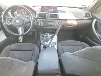 BMW 320 2015 - 20900 EUR, 186163 km - AUTO.MOTO.pt - 186163km - foto 7 de 14