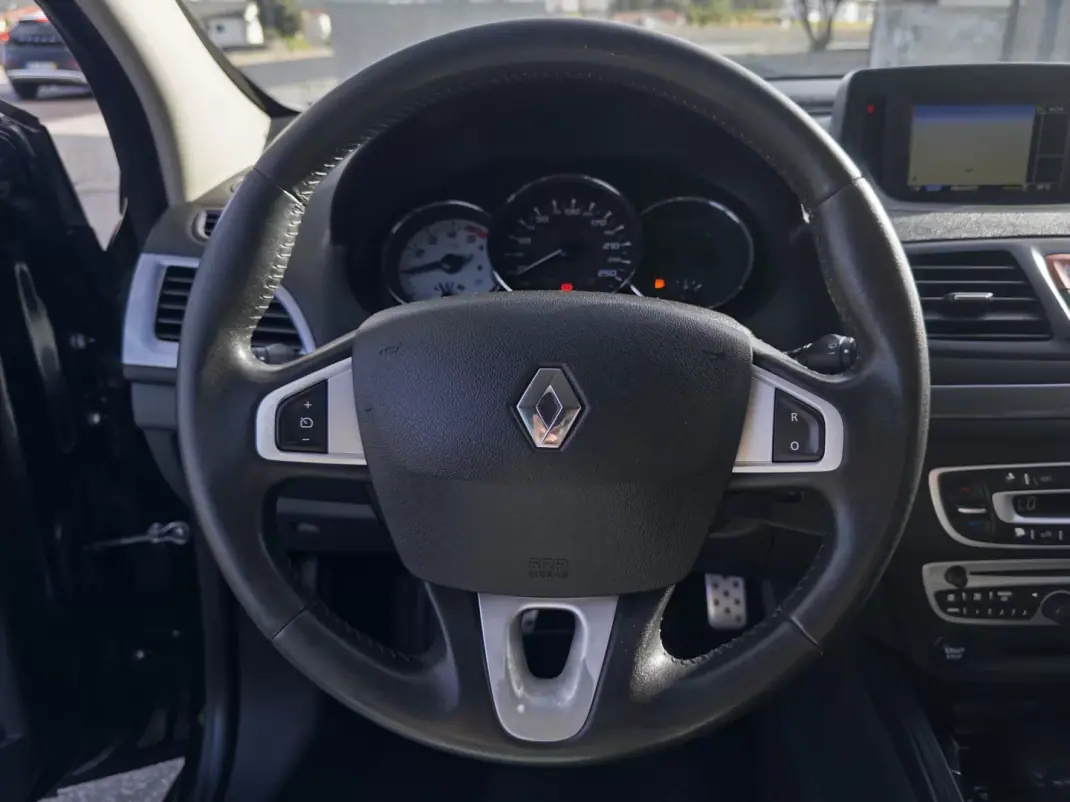 Renault Mégane Sport Tourer 2011 - 8990 EUR, 214000 km - 214000km - foto 15 de 38