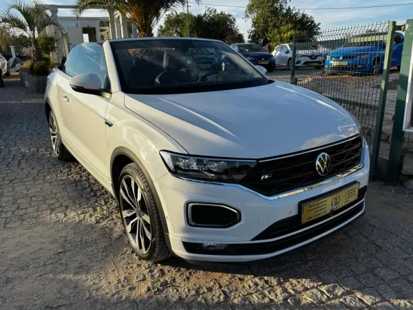 Volkswagen T-Roc 2021 - 27900 EUR, 147900 km - AUTO.MOTO.pt - 147900km - foto 3 de 17