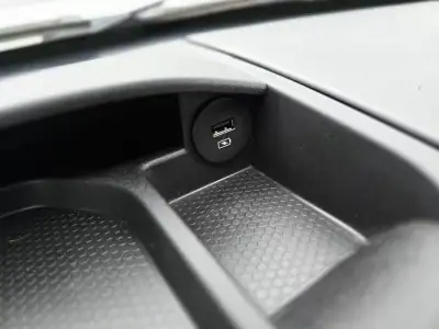 Iveco Daily 35C16 Caixa aberta 2022 - 30750 EUR, 86000 km - AUTO.MOTO.pt - 86000km - foto 25 de 25