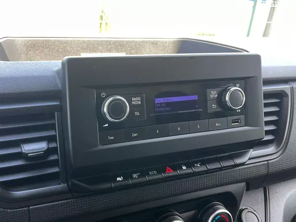 Renault 2022 - 21900 EUR, 128000 km - AUTO.MOTO.pt - 128000km - foto 28 de 33