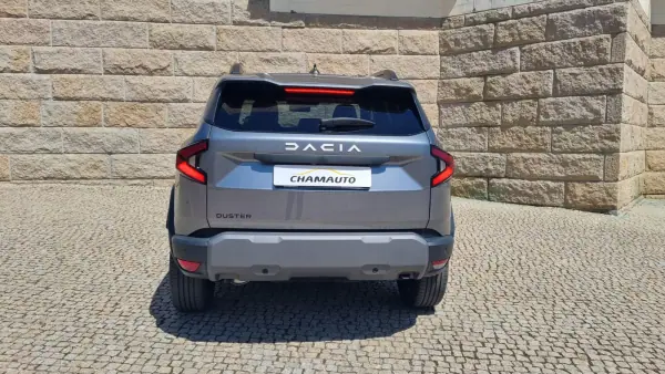Dacia Duster 2025 - 22390 EUR, 17500 km - AUTO.MOTO.pt - 17500km - foto 8 de 18