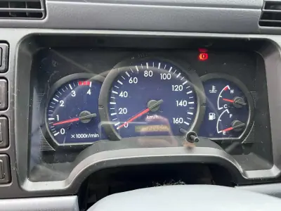 Mitsubishi Canter 3 C 15 2008 - 18500 EUR, 114000 km - AUTO.MOTO.pt - 114000km - foto 9 de 12