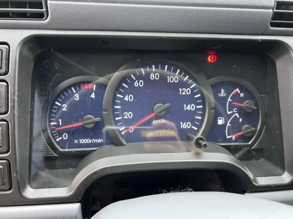 Mitsubishi Canter 3 C 15 2008 - 18500 EUR, 114000 km - AUTO.MOTO.pt - 114000km - foto 9 de 12