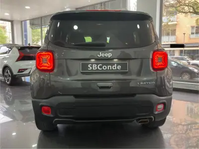 Jeep Renegade 2019 - 12900 EUR, 102216 km - AUTO.MOTO.pt - 102216km - foto 25 de 42