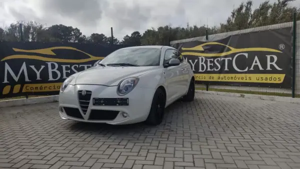 Alfa Romeo MiTo 2010 - 9900 EUR, 136403 km - AUTO.MOTO.pt - 136403km - foto 2 de 9