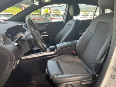 Mercedes-Benz EQA 2023 - 32990 EUR, 77000 km - AUTO.MOTO.pt - 77000km - foto 5 de 15