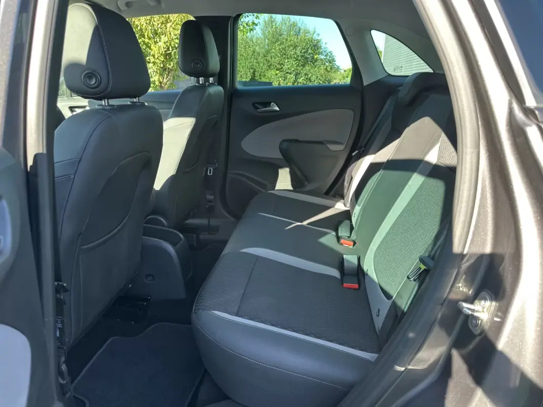 Opel Crossland X 2020 - 14900 EUR, 95000 km - 95000km - foto 28 de 51