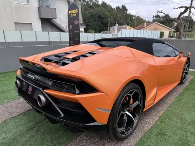 Lamborghini Huracán Spyder 2022 - 398000 EUR, 40000 km - AUTO.MOTO.pt - 40000km - foto 29 de 55
