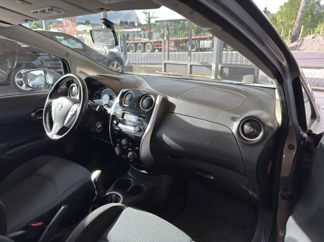 Nissan Note 2015 - 9250 EUR, 123087 km - AUTO.MOTO.pt - 123087km - foto 24 de 26