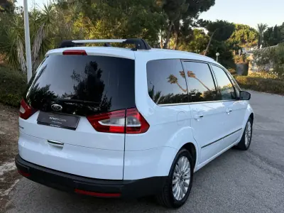 Ford Galaxy 2013 - 12699 EUR, 160000 km - AUTO.MOTO.pt - 160000km - foto 7 de 9