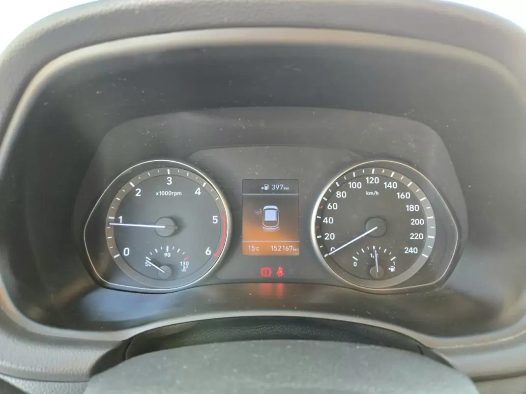 Hyundai i30 SW 2019 - 13950 EUR, 152167 km - AUTO.MOTO.pt - 152167km - foto 7 de 10
