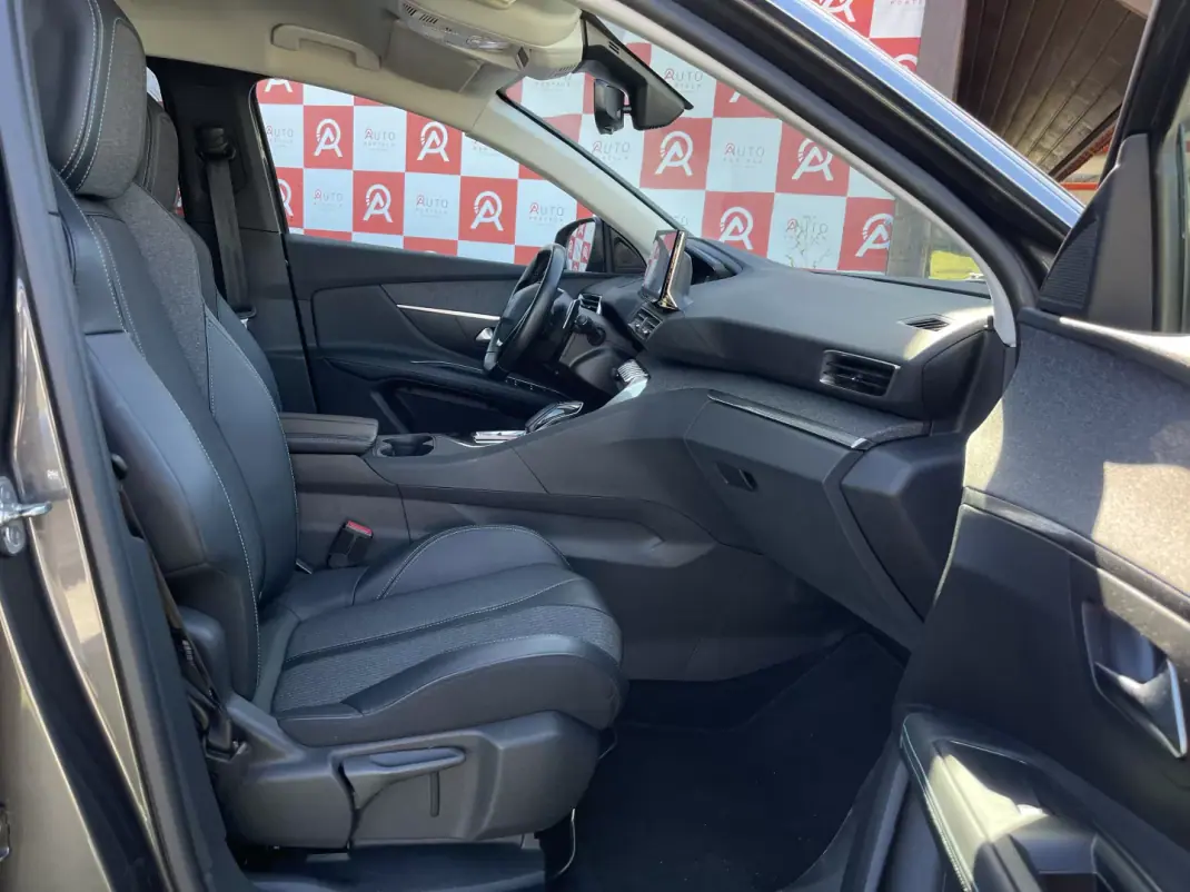 Peugeot 3008 2021 - 23990 EUR, 89615 km - AUTO.MOTO.pt - 89615km - foto 16 de 28