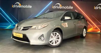 Toyota Auris Touring Sports 2015 - 139900km