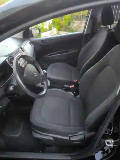 Hyundai i10 2016 - 8990 EUR, 75000 km - 75000km - foto 10 de 14