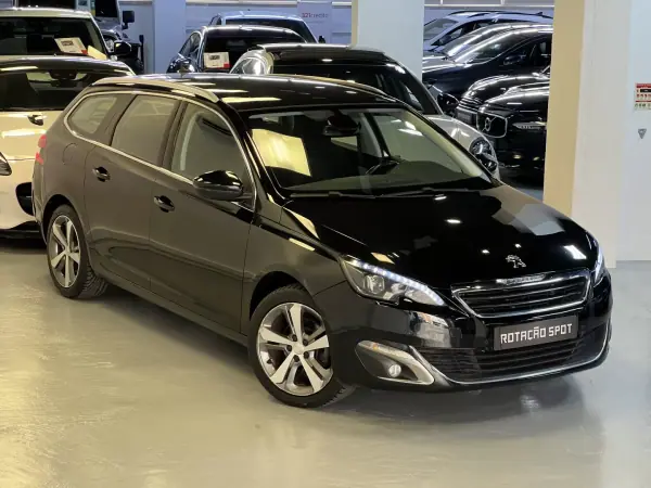 Peugeot 308 SW 2016 - 10990 EUR, 160000 km - AUTO.MOTO.pt - 160000km - foto 13 de 42