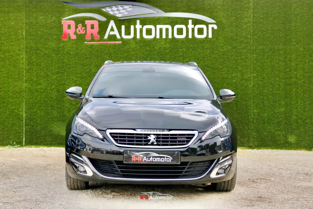 Peugeot 308 SW 2016 - 11800 EUR, 201000 km - AUTO.MOTO.pt - 201000km - foto 4 de 36